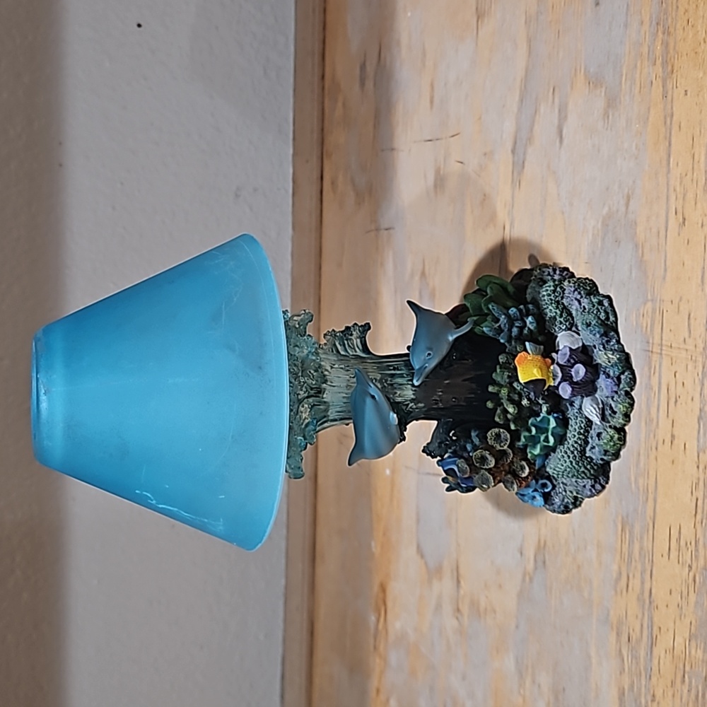 Lassen Innocence Tea Light Candle Holder
